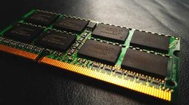 Gambar Ilustrasi Membersihkan RAM Laptop